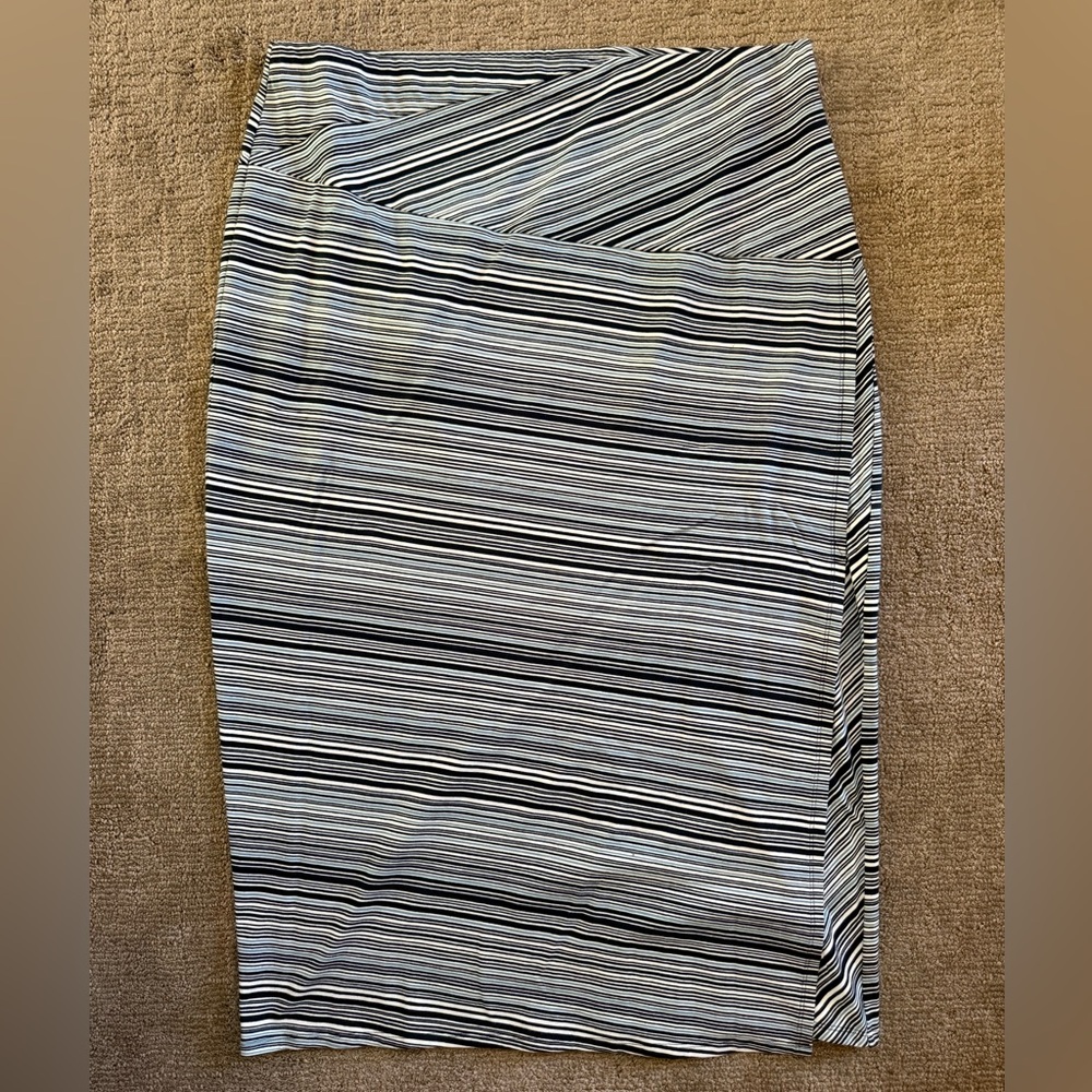 J. Jill Black and White and Blue Striped Wrap Pull On Skirt